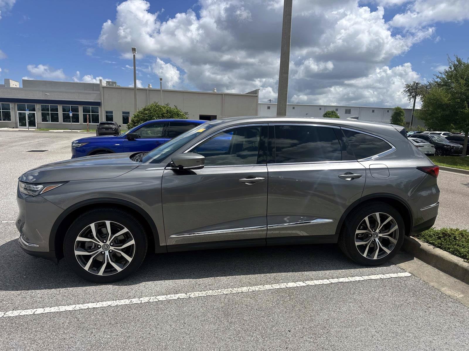 2024 Acura MDX w/Technology Package