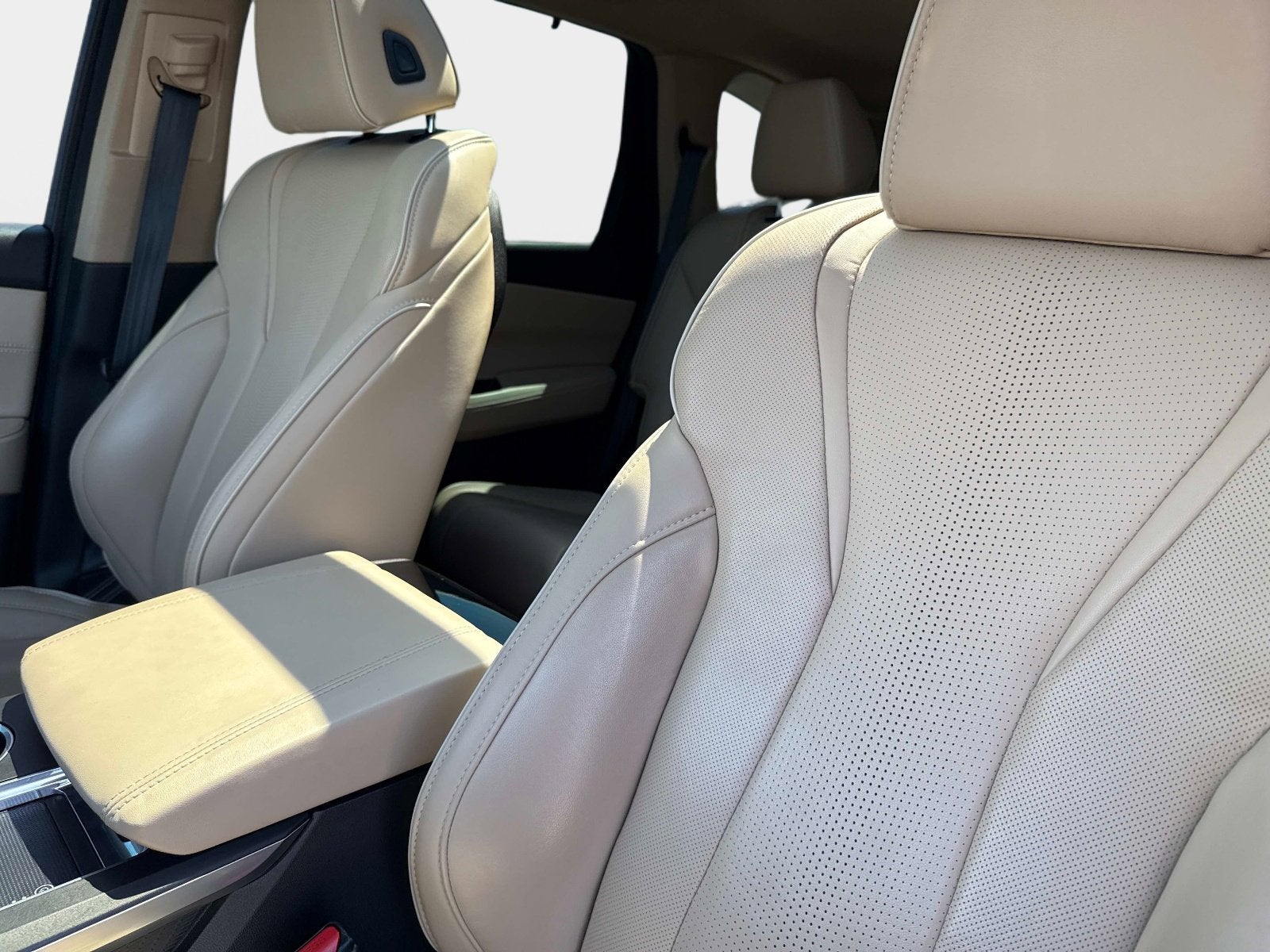 2023 Acura MDX w/Advance Package