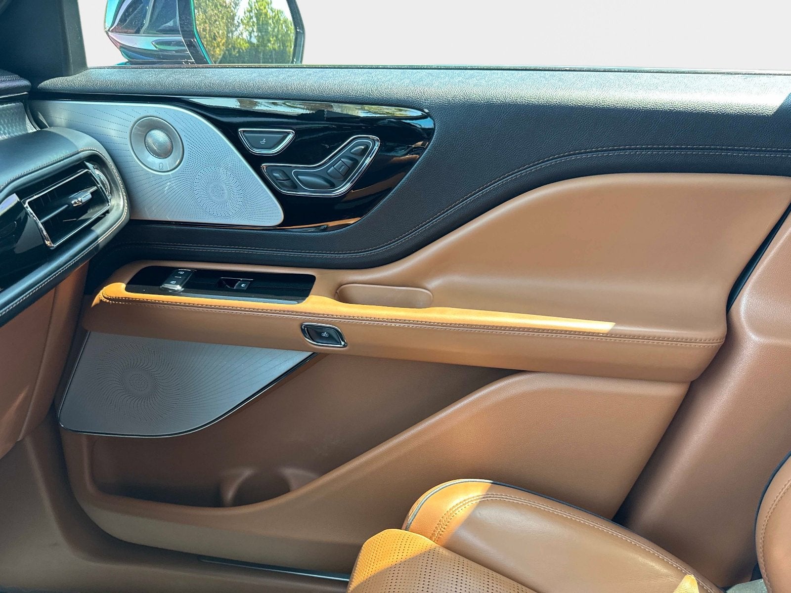 2020 Lincoln Aviator Black Label