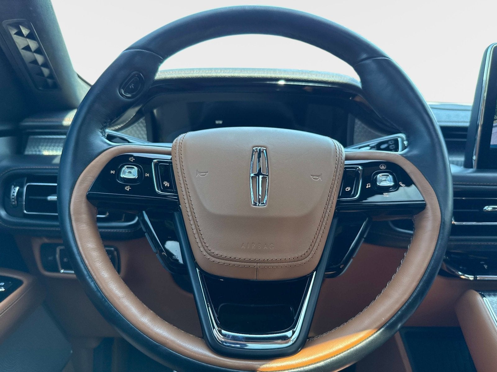2020 Lincoln Aviator Black Label