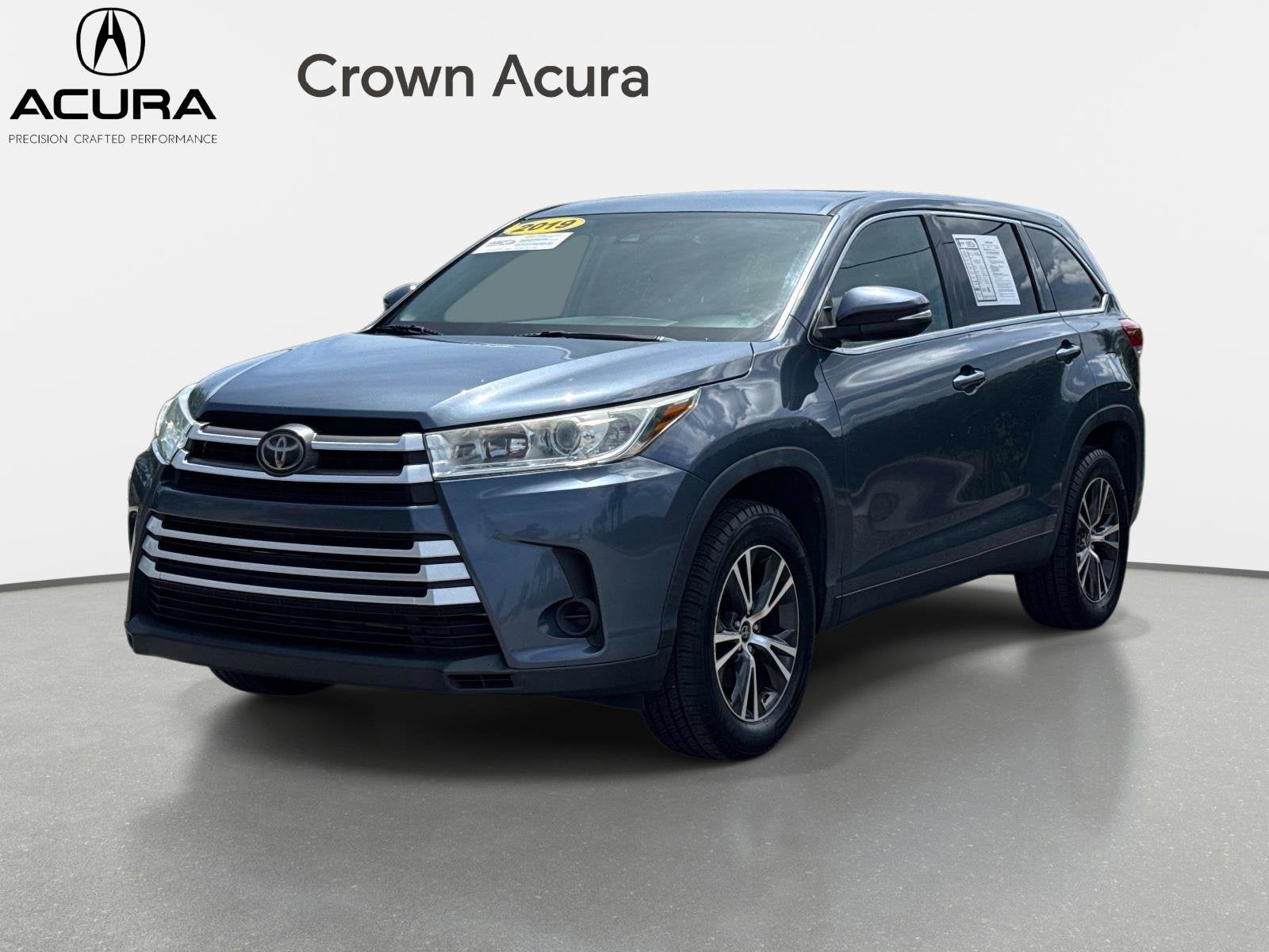 2019 Toyota Highlander LE
