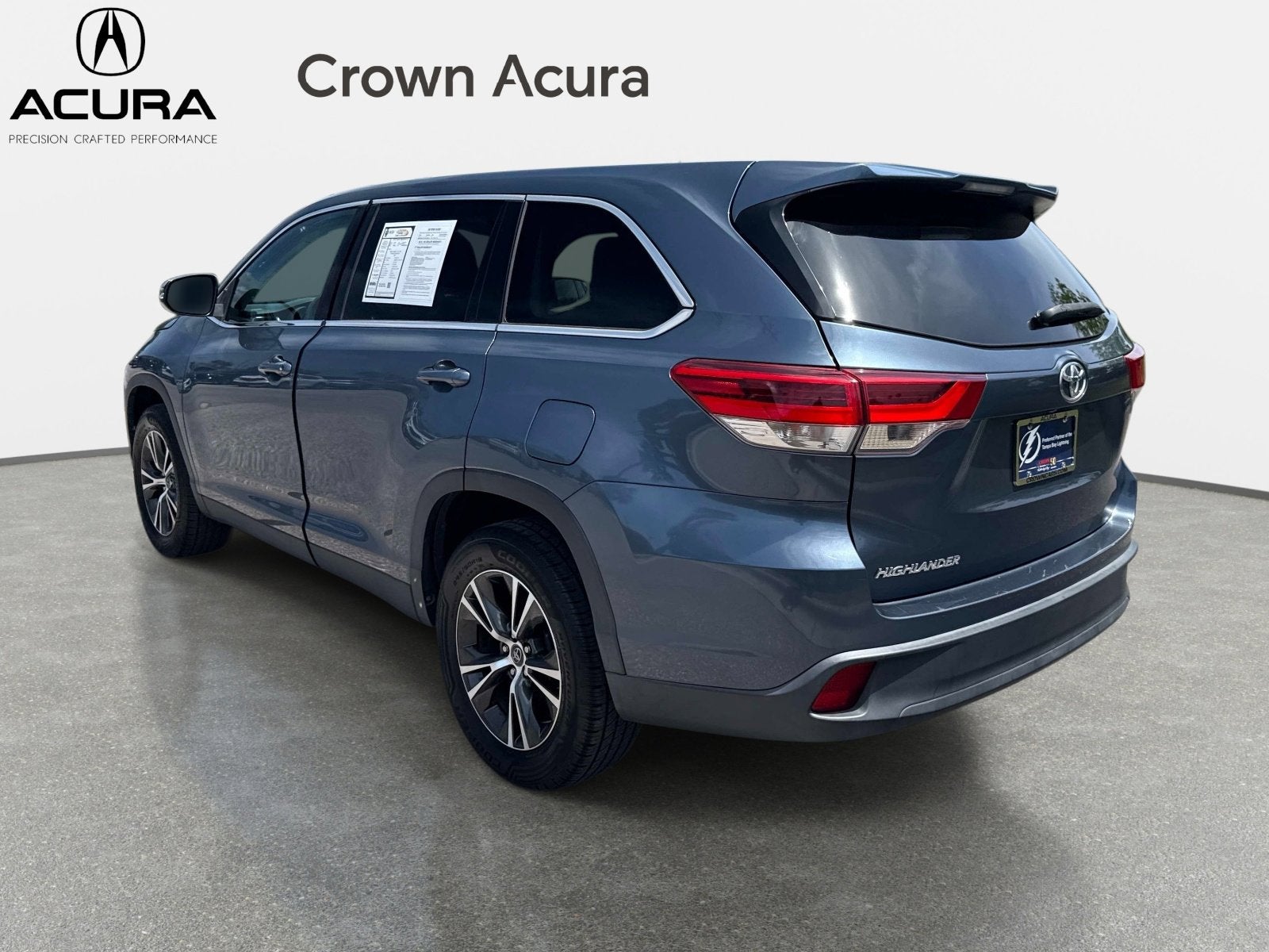 2019 Toyota Highlander LE