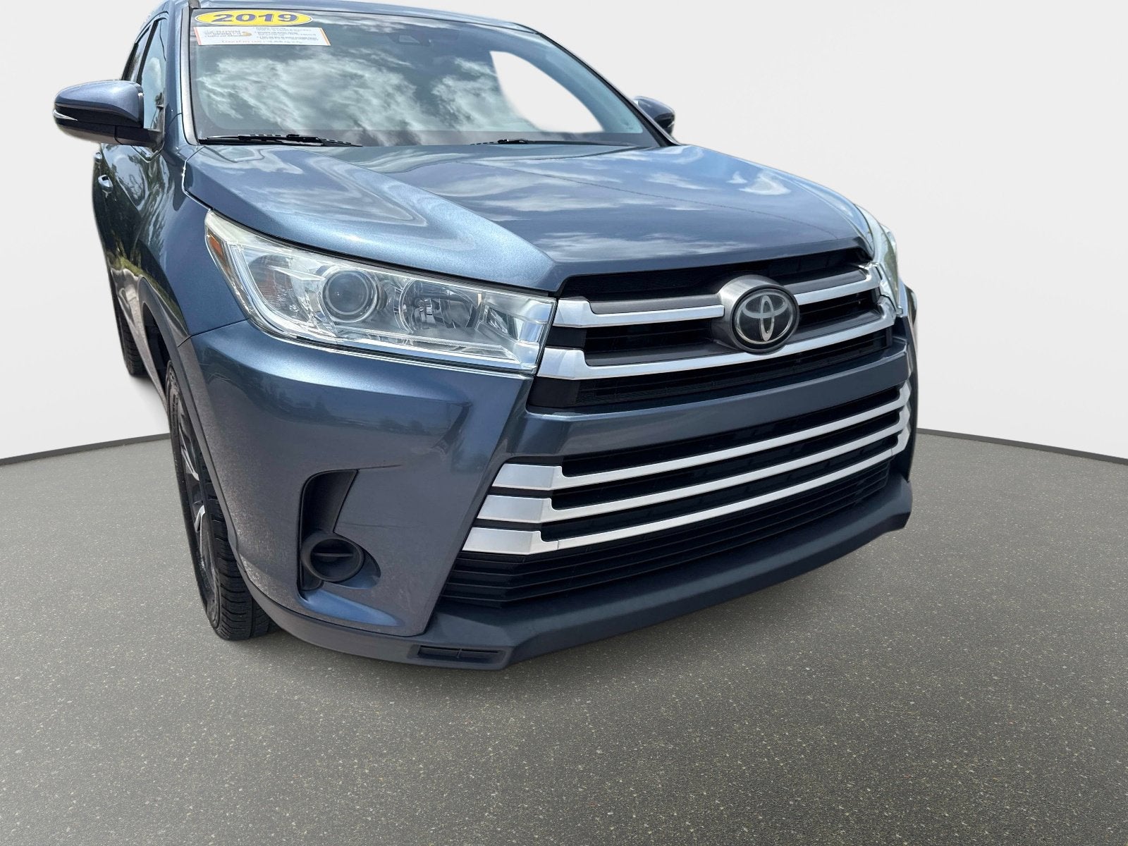 2019 Toyota Highlander LE