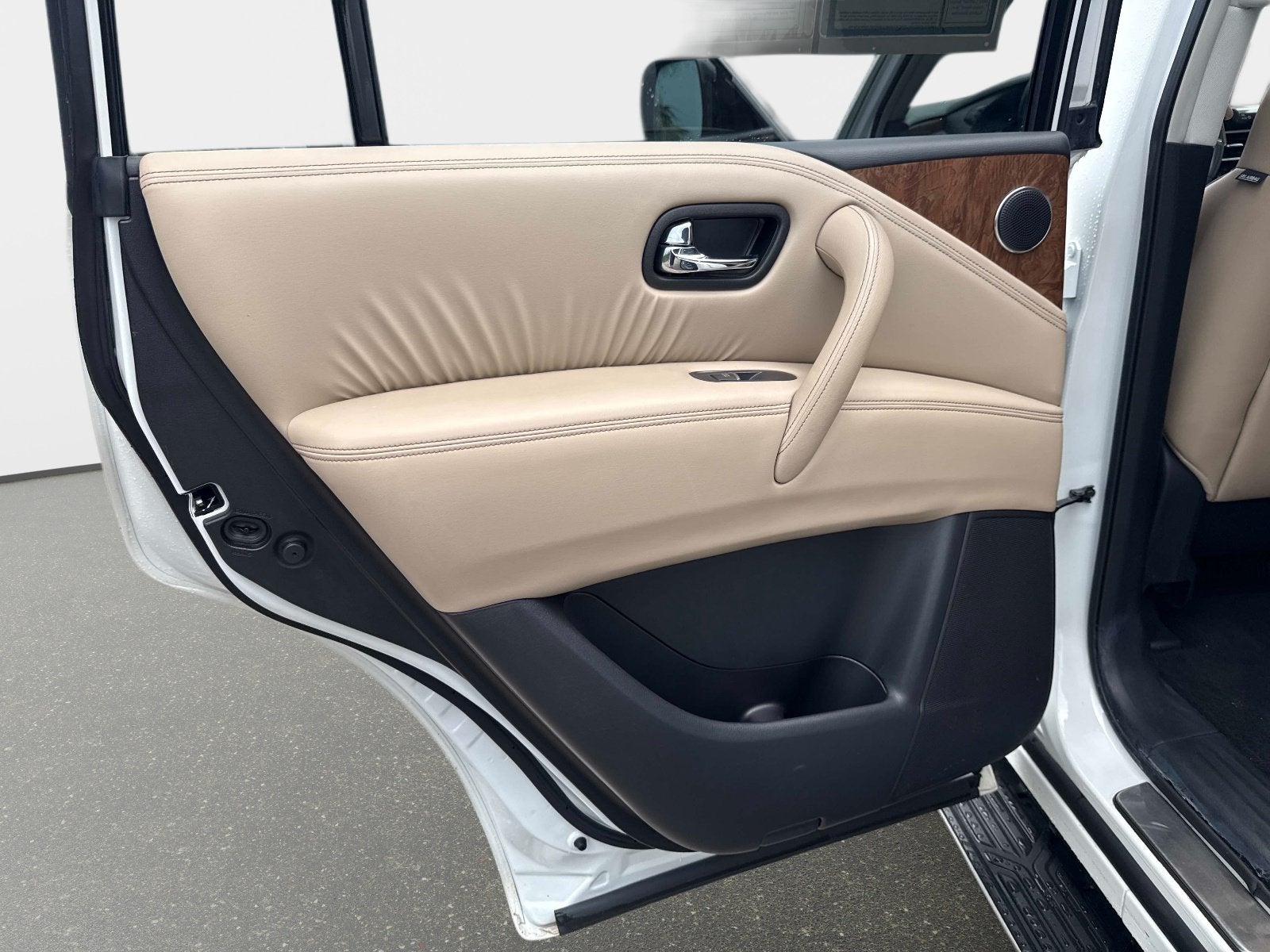 2022 Nissan Armada SL