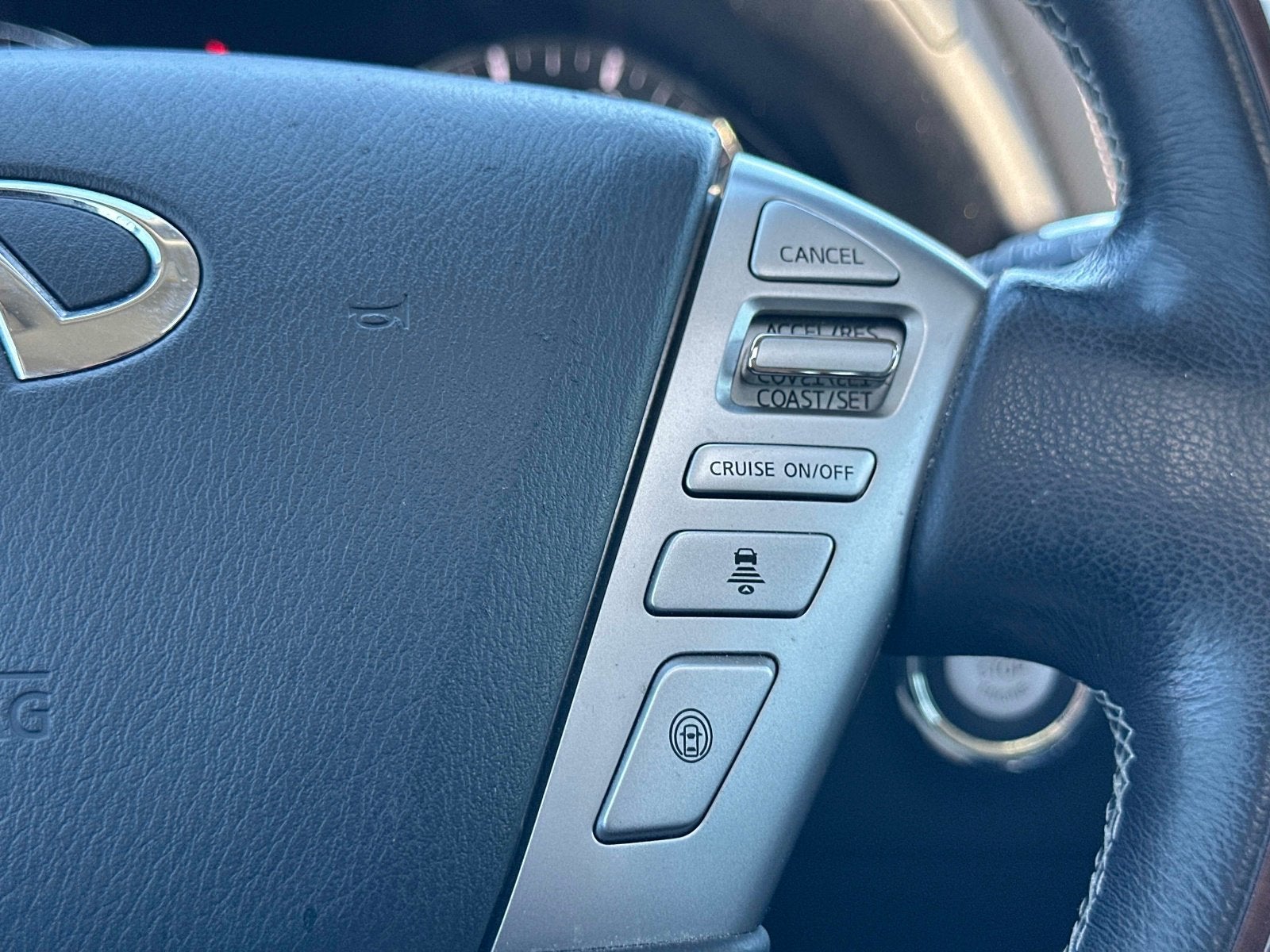 2018 INFINITI QX80 Base