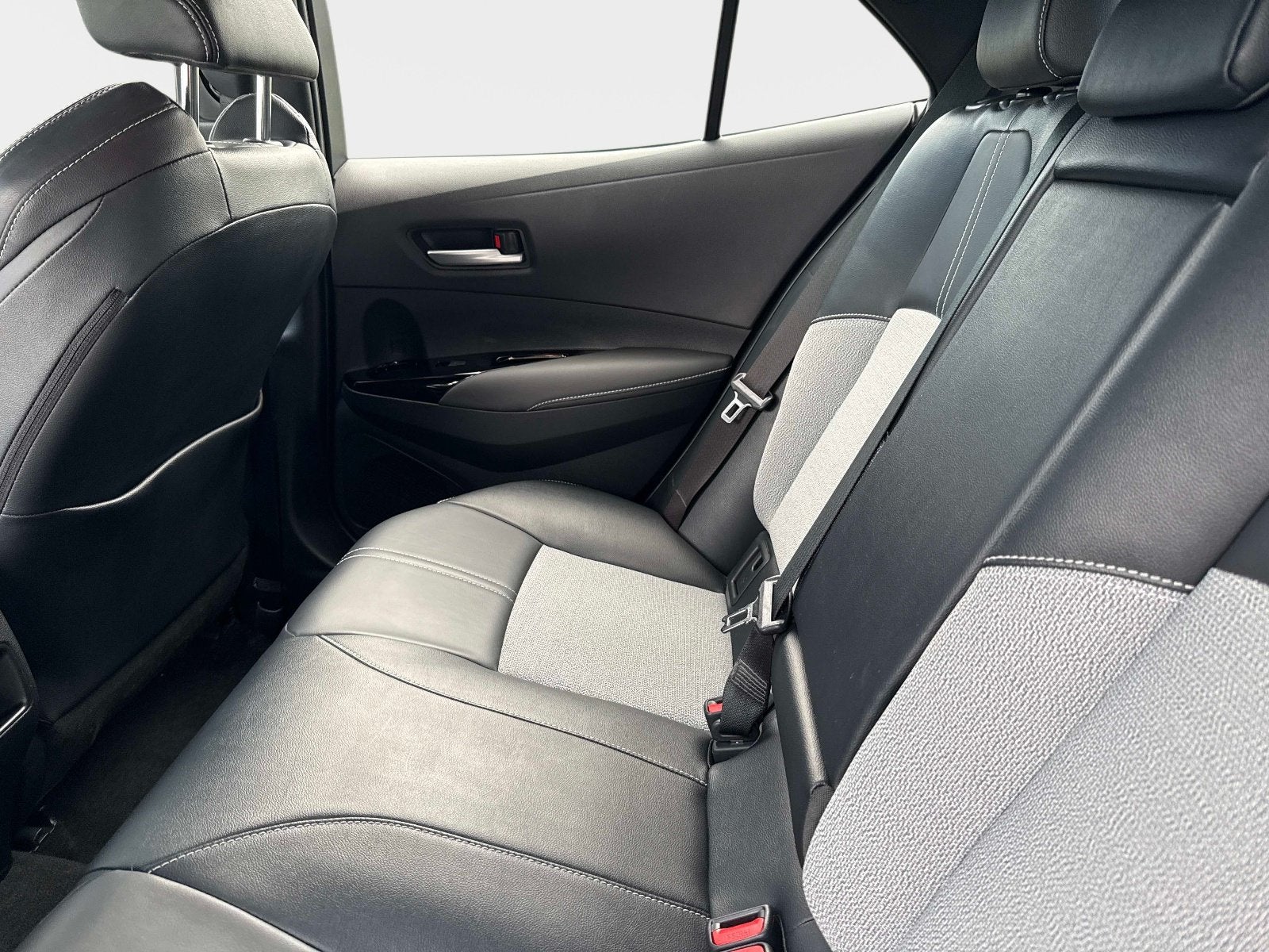 2021 Toyota Corolla Hatchback XSE