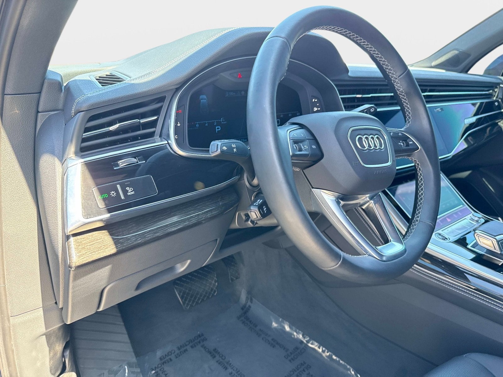 2025 Audi Q7 Premium Plus