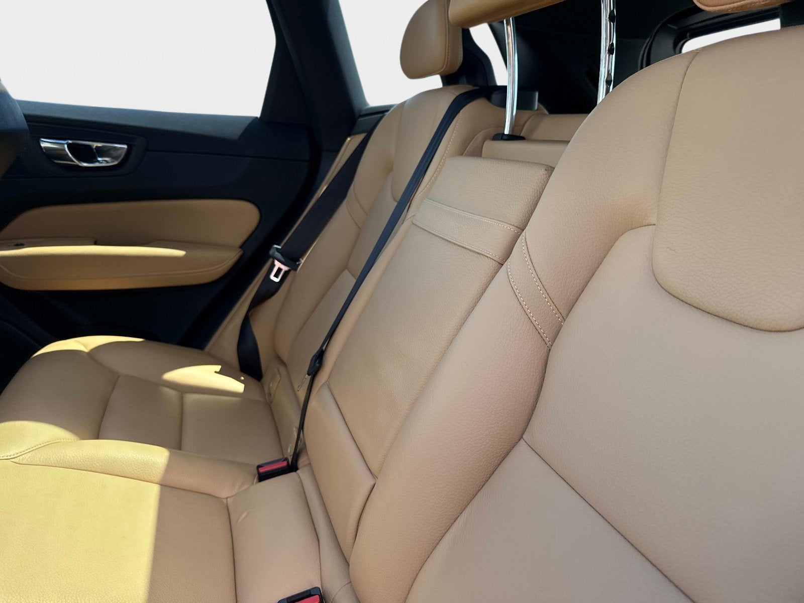 2018 Volvo XC60 Momentum