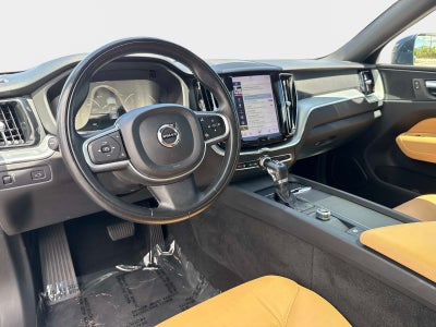2018 Volvo XC60 Momentum