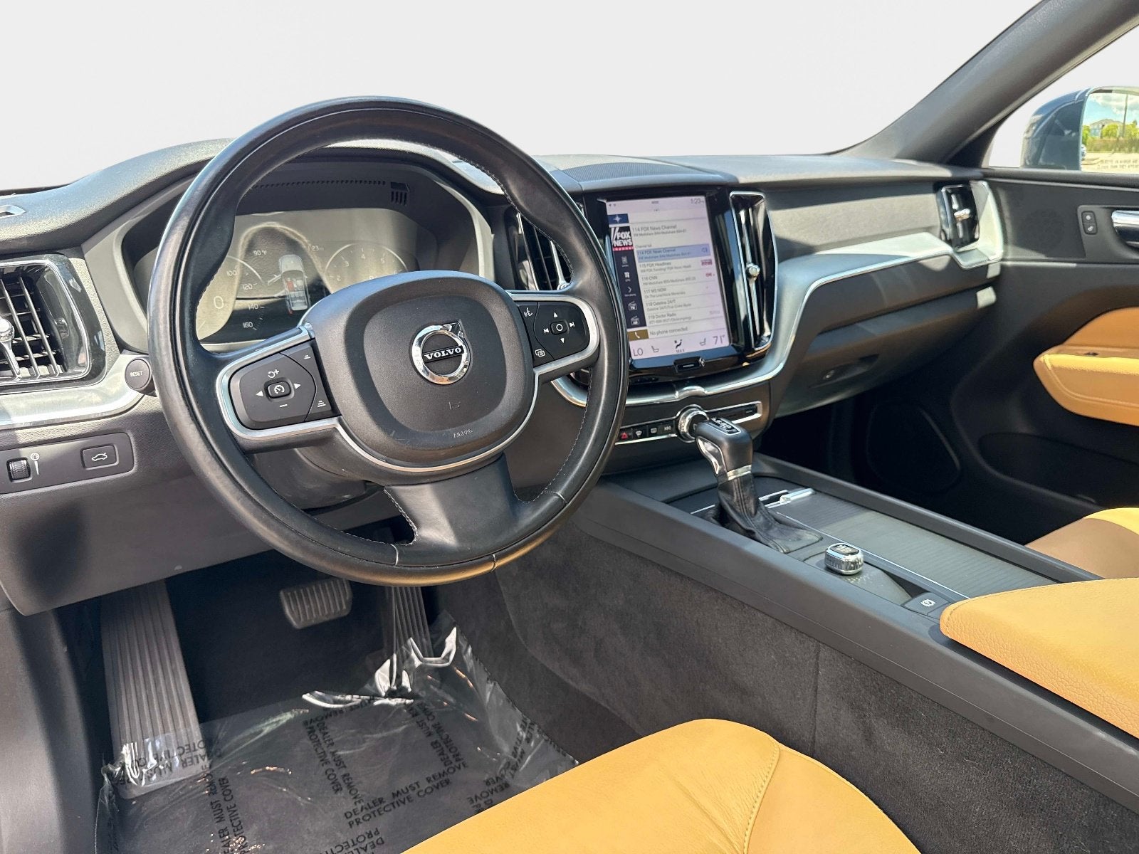 2018 Volvo XC60 Momentum