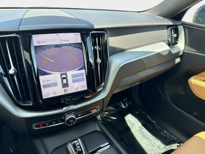 2018 Volvo XC60 Momentum
